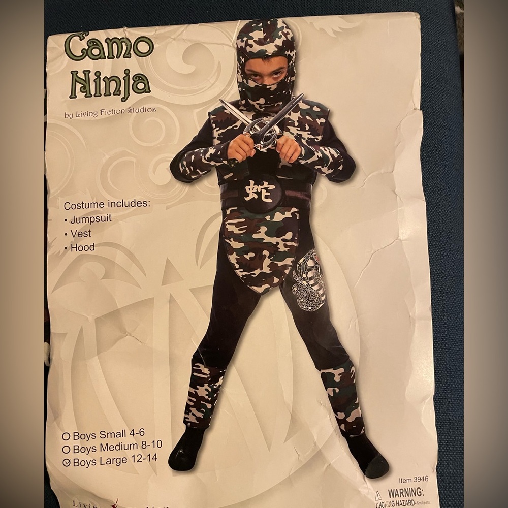 Children’s Halloween “Ninja” size large (12-14 children)